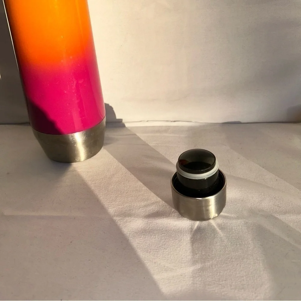 Target Bottle Thermal 18.9 oz Insulated Stainless Steel Hot or Cold Ombre Sunset